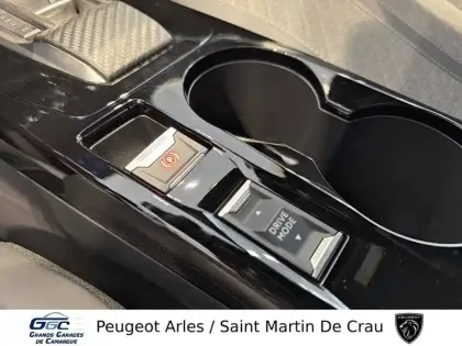 Photo 20 Peugeot 2008  Hybrid 145 ch e-DCS6