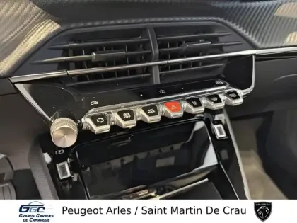Photo 22 Peugeot 2008  Hybrid 145 ch e-DCS6