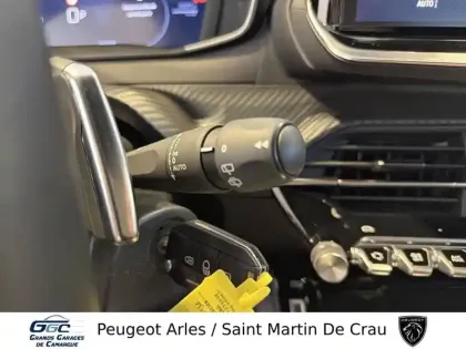 Photo 18 Peugeot 2008  Hybrid 145 ch e-DCS6