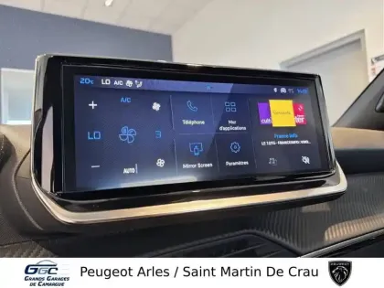Photo 23 Peugeot 2008  Hybrid 145 ch e-DCS6