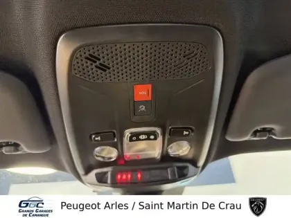 Photo 21 Peugeot 2008  Hybrid 145 ch e-DCS6