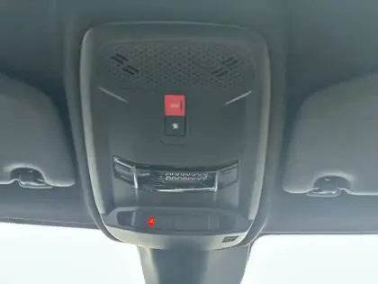Photo 31 Peugeot 208  Electrique 50 kWh 136ch