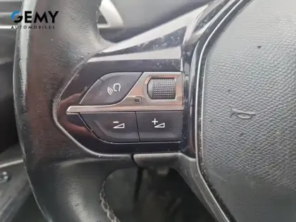 Photo 18 Peugeot 3008  Puretech 130ch S&S BVM6