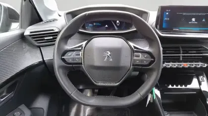 Photo 12 Peugeot 208  PureTech 100 S&S BVM6
