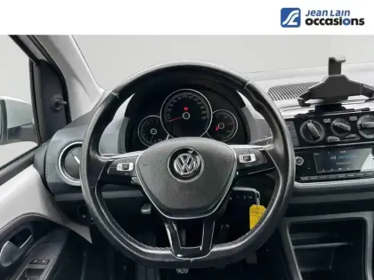 Photo 11 Volkswagen Up  1.0 60 BlueMotion Technology BVM5