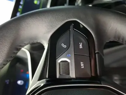 Photo 19 Peugeot 2008  PureTech 130 S&S BVM6