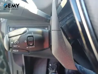 Photo 18 Peugeot 5008  PureTech 130ch S&S BVM6
