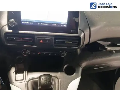 Photo 13 Citroën Berlingo  Taille XL PureTech 110 S&S BVM6