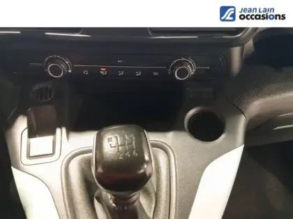 Photo 12 Citroën Berlingo  Taille XL PureTech 110 S&S BVM6