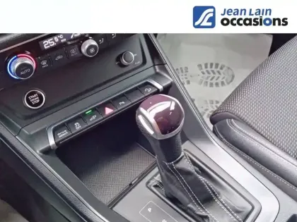 Photo 12 Audi Q3  45 TFSIe 245 ch S tronic 6