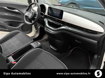 Photo 40 Fiat 500  e 95 ch