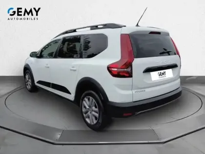 Photo 6 Dacia Jogger  TCe 110 5 places