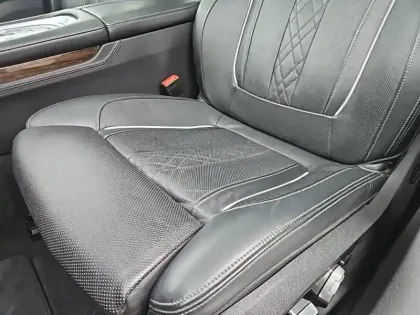 Photo 39 BMW Serie 7 745e 394 ch BVA8