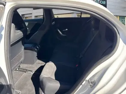 Photo 10 Mercedes Classe A  200