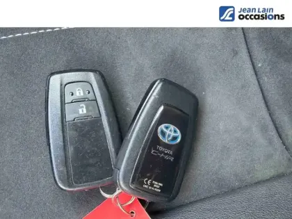 Photo 18 Toyota C-HR  Hybride 2.0L