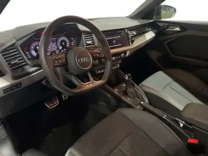 Photo 8 Audi A1 35 TFSI 150 ch S tronic 7 S line
