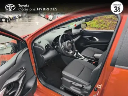 Photo 10 Toyota Yaris  116h Dynamic 5p MY22