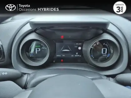 Photo 13 Toyota Yaris  Cross 116h Dynamic MY22