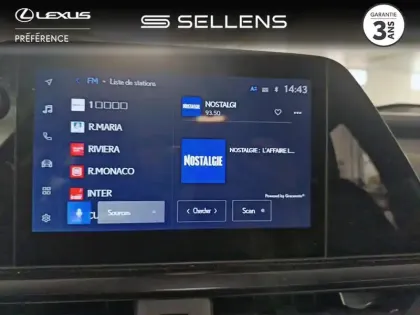 Photo 14 Lexus UX  250h Pack Business 2WD