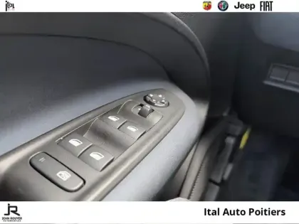 Photo 11 Alfa Romeo Junior  IBRIDA 1.2 136ch DCT6