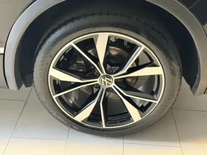 Photo 9 Volkswagen Tiguan  FL PHEV 1.4 TSI 245 CH DSG6 R LIN