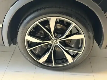 Photo 24 Volkswagen Tiguan  1.4 eHybrid 245ch R-Line Exclusive DSG6