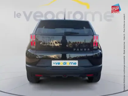 Photo 6 Fiat Panda Grande  1.2 Hybrid Turbo 110ch  Icône eDCT6