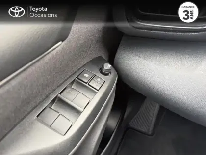 Photo 13 Toyota Yaris  120 VVT-i Dynamic Business 5p MC24
