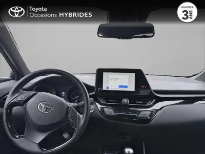 Photo 7 Toyota C-HR  1.8 Hybride 122ch Design Ultimate E-CVT