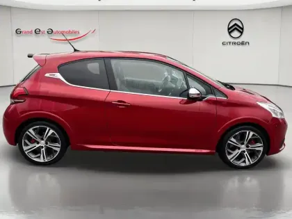 Photo 6 Peugeot 208  1.6 THP ch GTi S&S 3p