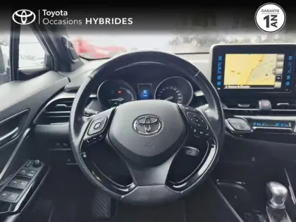 Photo 8 Toyota C-HR  122h Collection 2WD E-CVT RC18