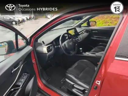 Photo 10 Toyota C-HR  122h Collection 2WD E-CVT RC18