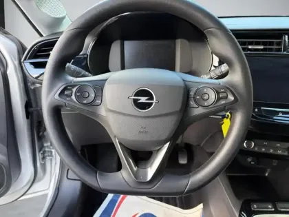Photo 10 Opel Corsa  1.2 Turbo 100ch Edition