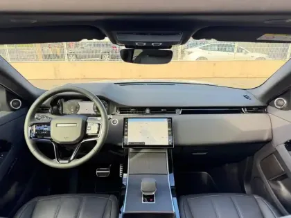 Photo 13 Land rover Range Rover  Evoque 1.5 P270e PHEV 269ch Dynamic SE