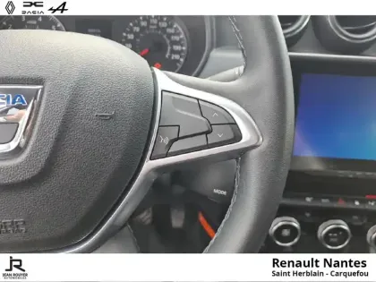 Photo 13 Dacia Duster  1.5 Blue dCi 115ch Extreme 4x4