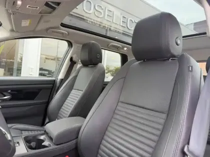 Photo 8 Land rover Discovery Sport  1.5 P270e PHEV 269ch Dynamic S