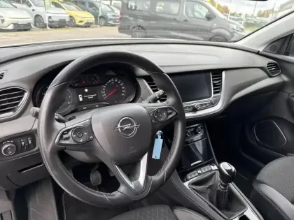 Photo 9 Opel Grandland X  1.2 Turbo 130ch Design Line