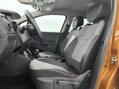 Photo 8 Renault Captur 1.3 TCe 150ch Intens EDC Suréquipé + Attelage