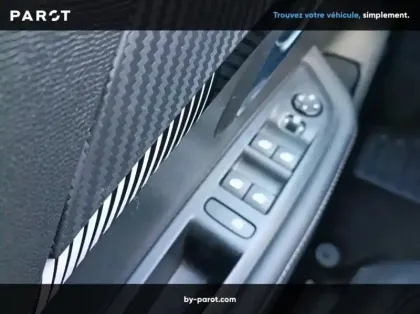 Photo 15 Peugeot 208 Hybrid 100 e-DCS6 Allure