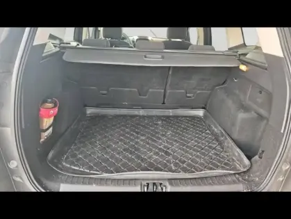 Photo 12 Ford Kuga 1.5 TDCi 120ch Titanium Business 4x2 Suréquipé