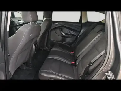 Photo 11 Ford Kuga 1.5 TDCi 120ch Titanium Business 4x2 Suréquipé