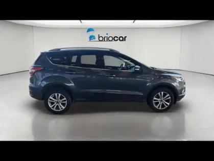 Photo 5 Ford Kuga 1.5 TDCi 120ch Titanium Business 4x2 Suréquipé