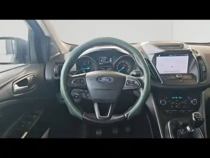Photo 21 Ford Kuga 1.5 TDCi 120ch Titanium Business 4x2 Suréquipé
