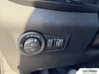 Photo 17 Jeep Compass  1.5 Turbo T4 130 ch e-Hybrid BVR7