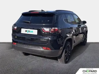 Photo 7 Jeep Compass  1.5 Turbo T4 130 ch e-Hybrid BVR7
