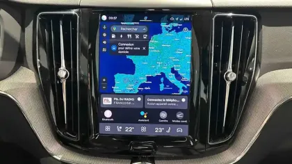 Photo 14 Volvo XC60  T6 AWD Hybride rechargeable 253 ch+145 ch Geartronic 8