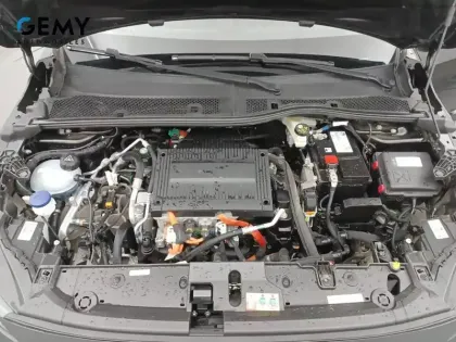 Photo 11 Peugeot 208  Electrique 50 kWh 136ch