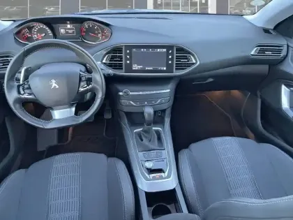 Photo 12 Peugeot 308  BlueHDi 130ch S&S EAT6