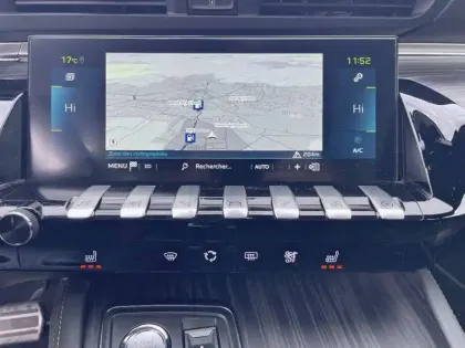 Photo 18 Peugeot 508  Hybrid4 360 e-EAT8 Peugeot Sport Engineered