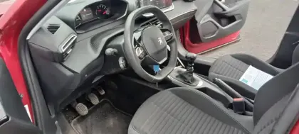 Photo 5 Peugeot 2008  PureTech 100 S&S BVM6